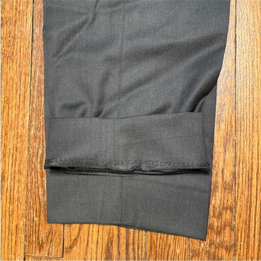 48L Hugo Boss Suit - Picture 6 of 12